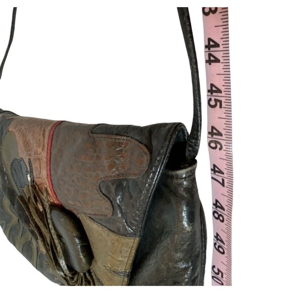 Genuine Pebble Leather Envelope Purse Embellish Design Elephant Tassel Crossbody - Picture 6 of 11